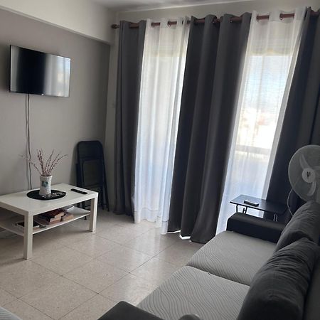 Ptolemaidos Cosy Family Apartment Larnaca Buitenkant foto